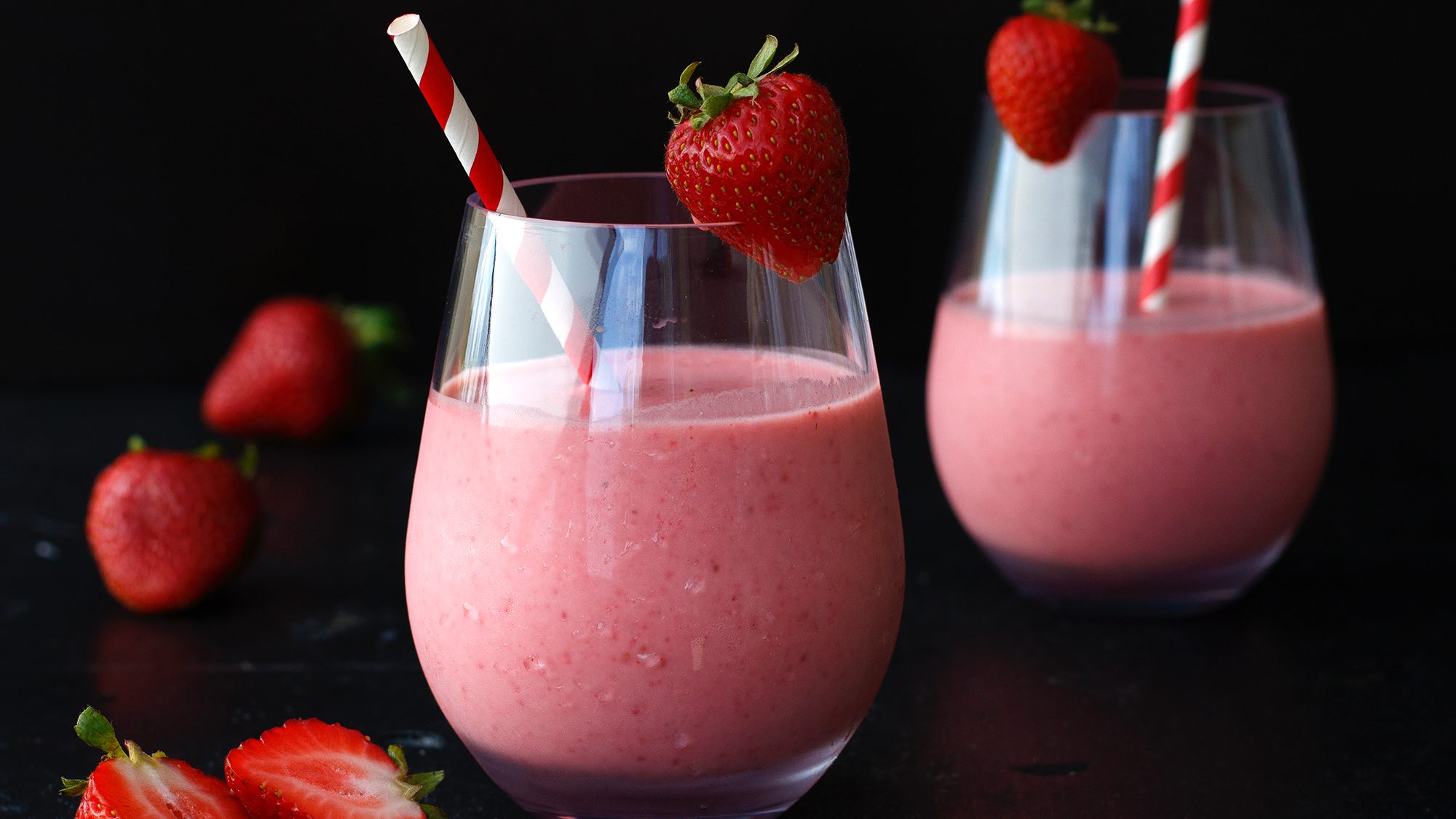 Strawberry Flavoured Milk 